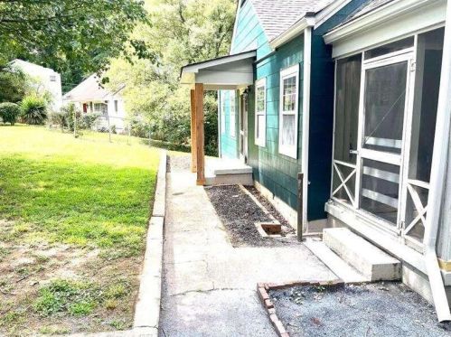 2733 Harlan Dr, Atlanta GA  30344-3701 exterior