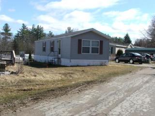 11 Berle Dr, Concord, NH 03303-1140