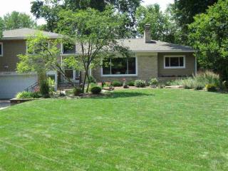 1726 Broadlawn Ave, Davenport, IA 52803-3509