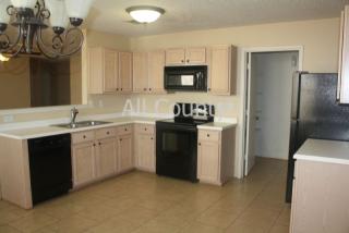 5400 Driftway Dr, Fort Worth TX  76135-1413 exterior