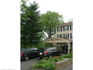 134 Rising Trail Dr, Middletown CT  06457-1629 exterior