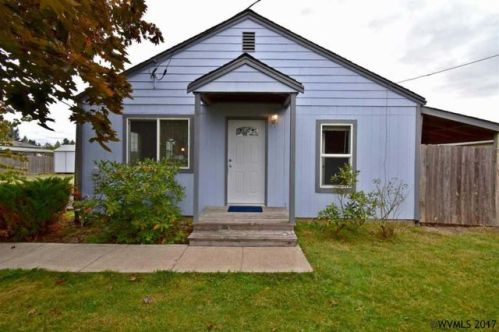 195 Sturdevant Rd, Lebanon, OR 97355-3558