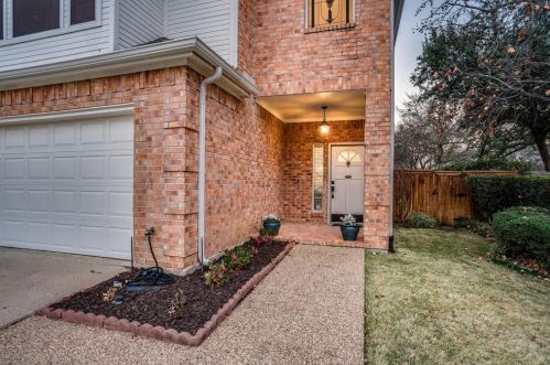 9400 Abbey Rd, Irving TX  75063-6418 exterior