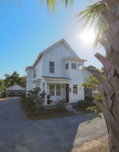 1341 Hamlin Rd, Mount Pleasant, SC 29466-6903