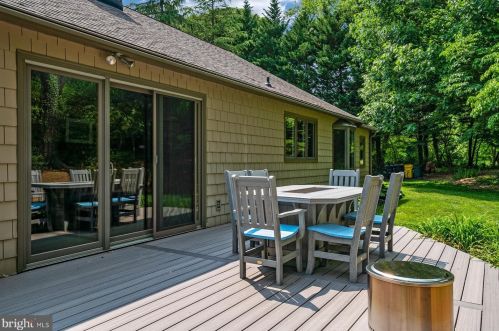 1331 Argyll Dr, Arnold MD  21012-2102 exterior