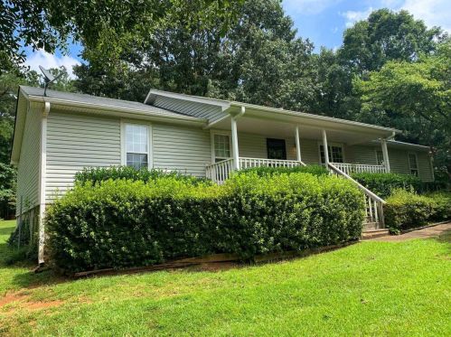 50 Kerrie Ct, Stockbridge, GA 30281-5822