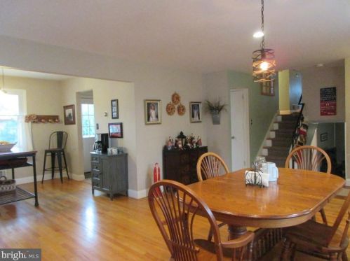 25 Lumar Rd, Trenton NJ 08648-3139 exterior