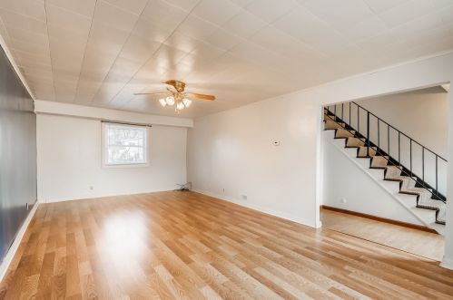 189 Pinecrest Rd, Lemont IL  60440-2461 exterior