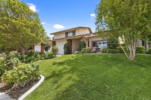 1270 Nicola Dr, Riverside, CA 92506-3621