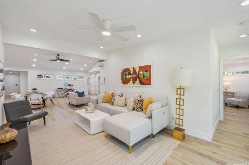 1029 Makaiwa St, Honolulu HI  96816-5403 exterior