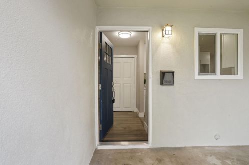 2713 Robbie Ct, Modesto, CA 95350-1929