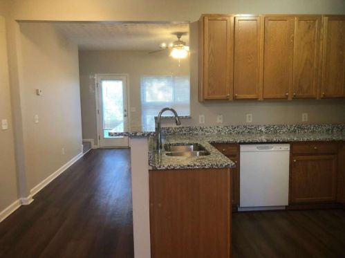 6275 Ellenwood Dr, Rex GA  30273-5027 exterior