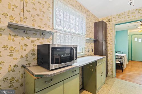 1809 Florin St, Silver Spring MD 20902-3838 exterior