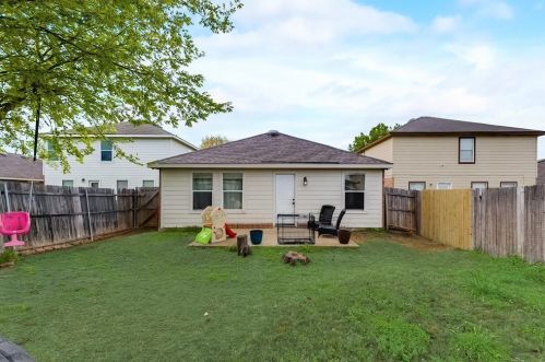 4932 Waterford Dr, Fort Worth TX  76179-4150 exterior