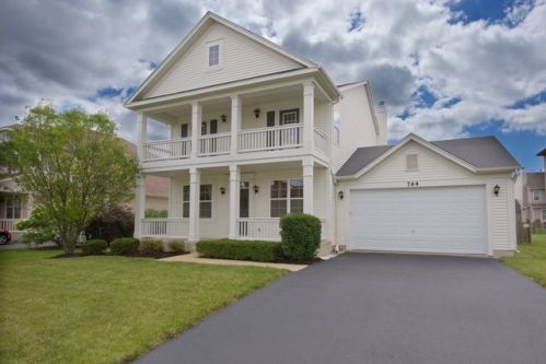 744 Spires Dr, Oswego, IL 60543-4044