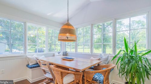 8 Nelson Rdg Rd, Princeton NJ  08540-7426 exterior