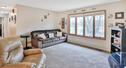 5228 East St, Saint Paul MN  55110-6500 exterior
