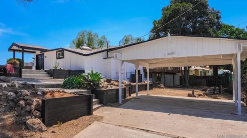 260 North Ln, El Cajon, CA 92021-4044