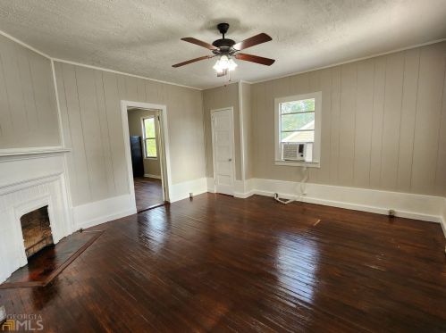110 C St, Thomaston, GA 30286-6404