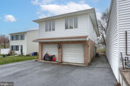104 Prince St, Harrisburg, PA 17109-3013