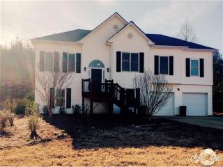 29 Hampton Forest Ct, Dahlonega, GA 30533-8274
