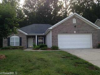 806 Hawthorn Ridge Dr, Whitsett, NC 27377-9319