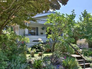 4136 Steele St, Portland, OR 97202-4267