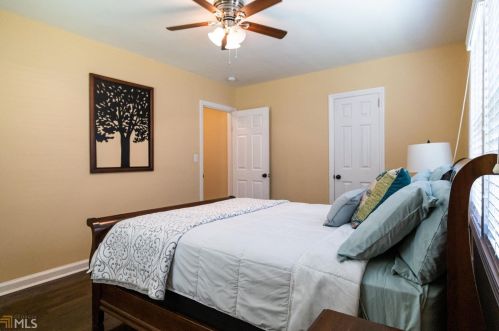 304 Maple St, Atlanta GA  30354-1107 exterior