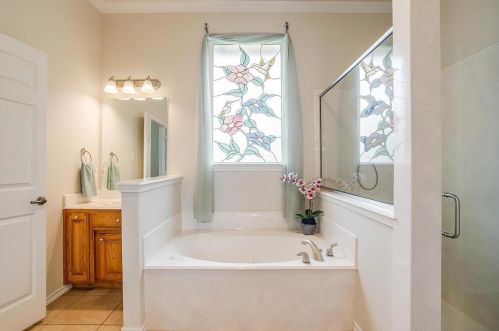 329 Stone Mtn Rd, Fort Worth TX  76035-5642 exterior