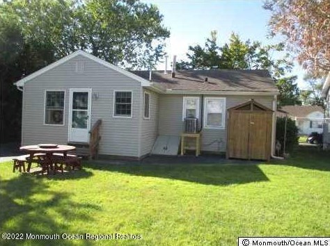 203 Princeton Ave, Point Pleasant Beach, NJ 08742-2636