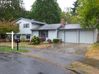 17033 Madison St, Portland, OR 97233-4421