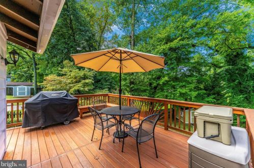 13104 Jingle Ln, Silver Spring MD 20906-3734 exterior