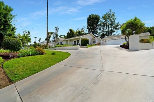 7984 Golden Star Ave, Riverside, CA 92506-5706