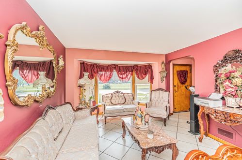 1858 Sayre Ave, Chicago, IL 60707-3836