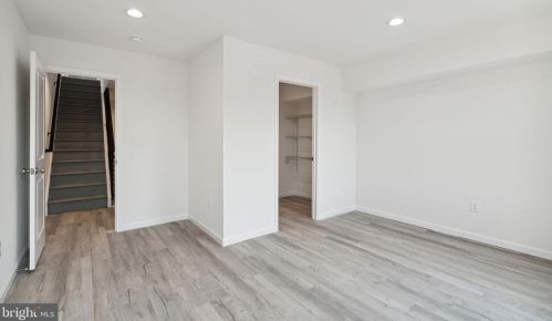 2543 11 St, Philadelphia PA  19133-1413 exterior