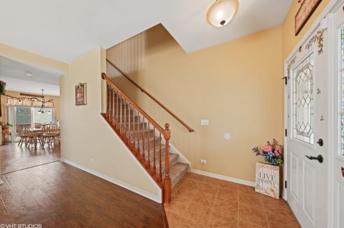 1613 Elysium Dr, Minooka, IL 60447-4702