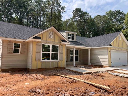 30 Pine Hill St, Newnan, GA 30263-5529