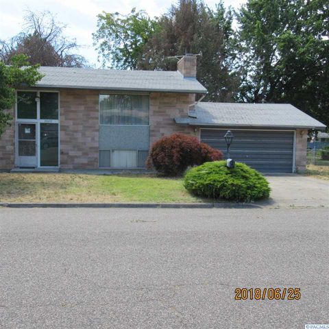 3020 Wilcox Dr, Pasco, WA 99301-3233