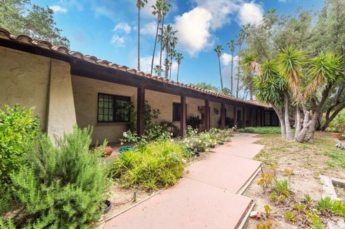 5350 Round Meadow Rd, Calabasas, CA 91302-1165