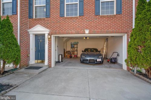 6202 Lawson Dr, Haymarket, VA 20169-5431