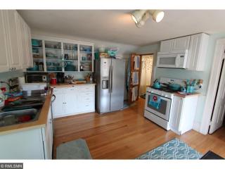310 4th St, Minneapolis, MN 55414-1704