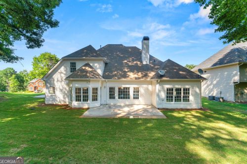 4810 Highland Lk Dr, Atlanta GA  30349-3913 exterior