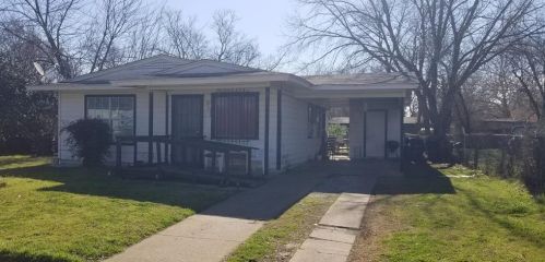 4700 Strong Ave, Fort Worth, TX 76105-4349