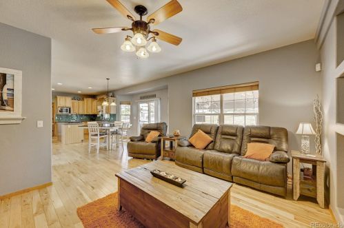 395 Stagecoach Trl, Elizabeth CO  80107-8538 exterior