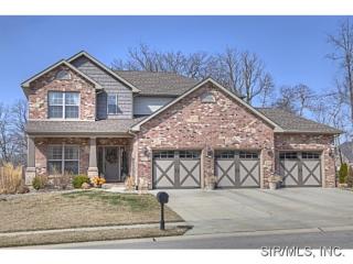 1015 Pebble Beach Dr, Fairview Heights, IL 62232