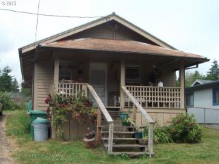 831 Riverside Dr, Vernonia, OR 97064-1427