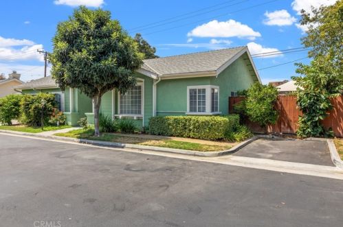 7727 Ridgeview Ln, Whittier, CA 90606-2467