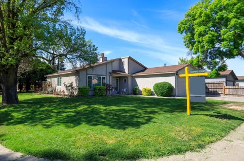 3024 Japonica Way, Modesto, CA 95354-3359