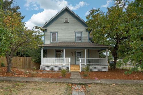 1043 Pioneer St, Philomath, OR 97370-9293