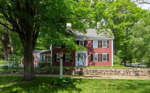 14 Meetinghouse Hill Rd, Brookline, NH 03033-2522
